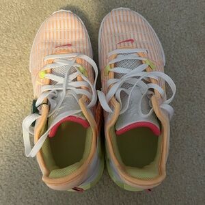 A pair of Nike Lebron Witness 6 shoes. Size 8 men’s.